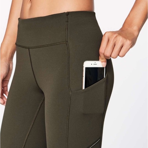 Lululemon Speed Up Crop 21” Legging -Dark Olive Sz 8Like New |Rare 1st Release - Picture 4 of 11